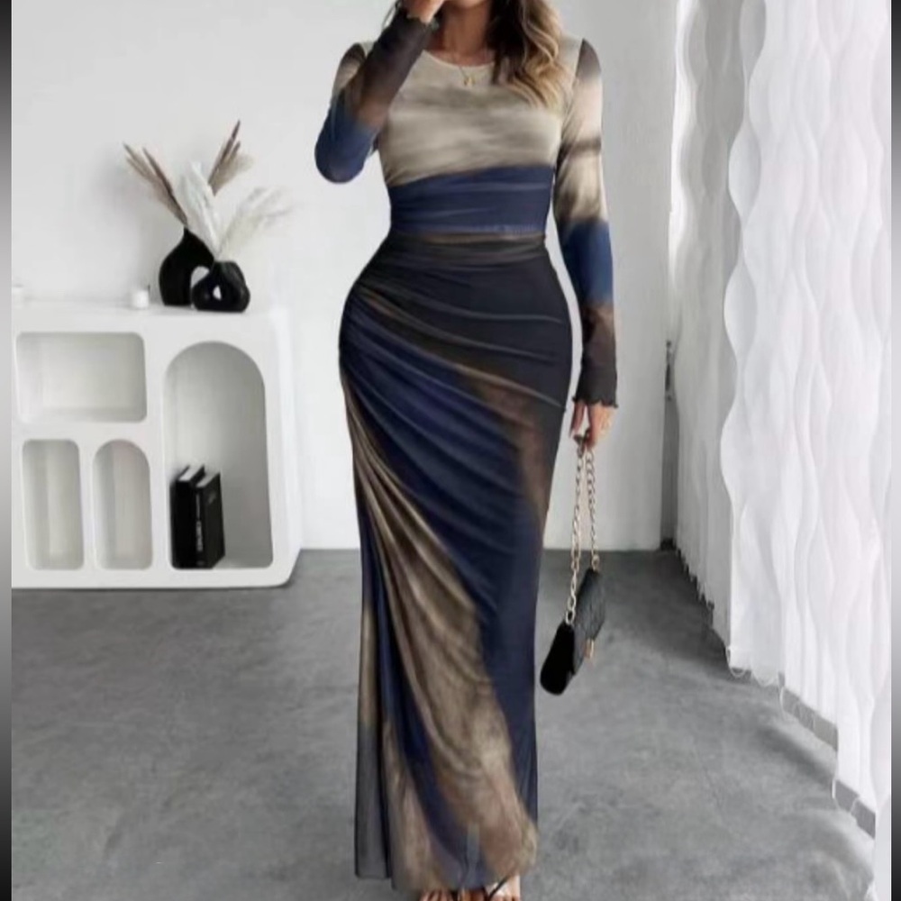 Long Sleeve ruched dress